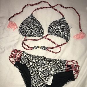 abercrombie cross cross bikini